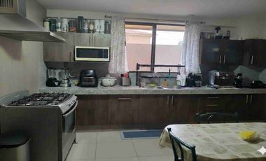 Venta de Departamento en Planta Baja vía a la costa en Urbanización Puerto Azul