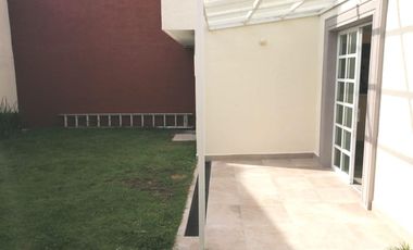 CASA EN RENTA EN VILLAS DEL CAMPO MODELO BAIKAL