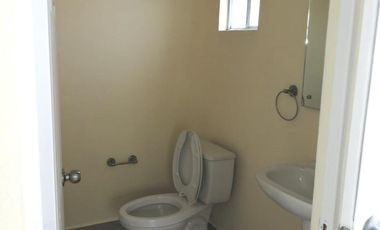 CASA EN RENTA EN VILLAS DEL CAMPO MODELO BAIKAL