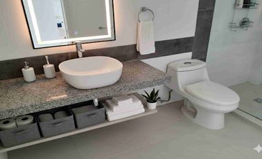 Alquiler de Casa de 4 Habitaciones en vía a la costa