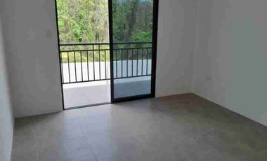 Alquiler de Casa de 4 Habitaciones en vía a la costa