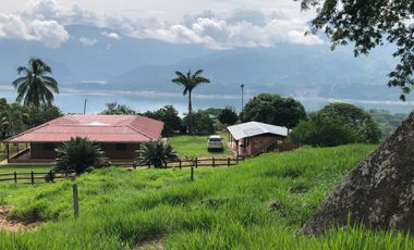 Vendo Finca Embalse Topocoro Santander