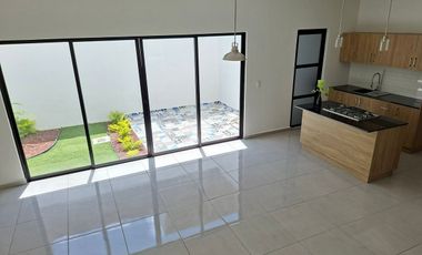 Casa de 4 recámaras en venta en el fraccionamiento real de Comala