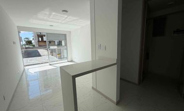 SE ARRIENDA APARTAMENTO EN CAÑA VIVA AV 30 DE AGOSTO.