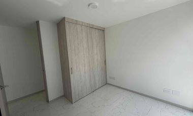 SE ARRIENDA APARTAMENTO EN CAÑA VIVA AV 30 DE AGOSTO.