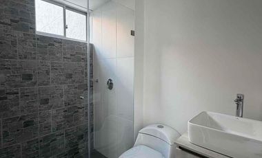 SE ARRIENDA APARTAMENTO EN CAÑA VIVA AV 30 DE AGOSTO.