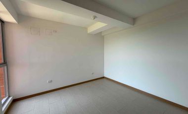 SE VENDE APARTAMENTO EN PISO DE 66 MT2 EN MONTEVEDRA, GALICIA (CERRITOS)