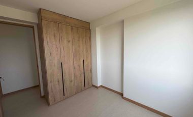 SE VENDE APARTAMENTO EN PISO DE 66 MT2 EN MONTEVEDRA, GALICIA (CERRITOS)