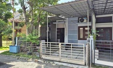 Dijual rumah di perumahan taman rivera regency  dekat UPN rungkut
