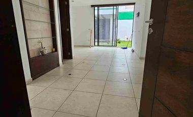 Renta de casa  hermosa