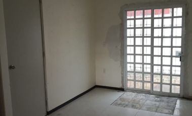 CASA, SANTA JUANA SEGUNDA SECCIÓN, ALMOLOYA DE JUÁREZ, EDO. MÉX