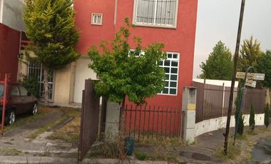 CASA, SANTA JUANA SEGUNDA SECCIÓN, ALMOLOYA DE JUÁREZ, EDO. MÉX