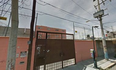 Departamento En Venta En Zona Urbana Ejidal Santa Martha Acatitla Sur, Iztapalapa CLG