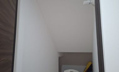 Se Renta casa totalmente amueblada y equipada en Zibata, Azhala 224