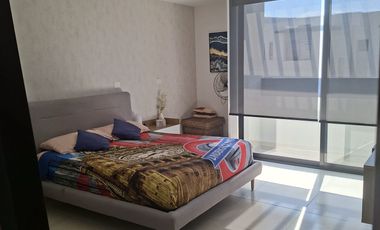 Se Renta casa totalmente amueblada y equipada en Zibata, Azhala 224