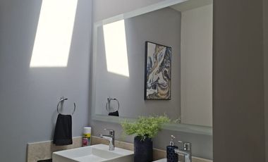 Se Renta casa totalmente amueblada y equipada en Zibata, Azhala 224