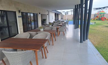 Se Renta casa totalmente amueblada y equipada en Zibata, Azhala 224