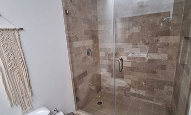 Se Renta casa totalmente amueblada y equipada en Zibata, Azhala 224