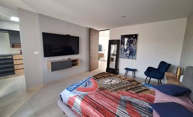 Se Renta casa totalmente amueblada y equipada en Zibata, Azhala 224