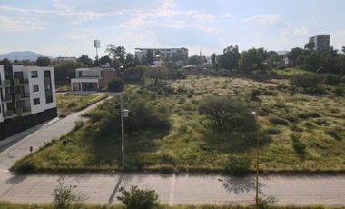 SE VENDE TERRENO EN VILLAS TEC