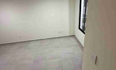 Casa en Renta, Zona Puerto Interior, Facultad de Medicina y Hospitales