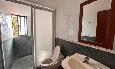 Renta de casa en Metepec con amplio jardín en privada cerca de Centro de Metepec