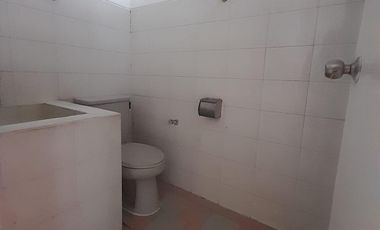 DISEWAKAN CEPAT RUMAH DI TAMAN KENCANA