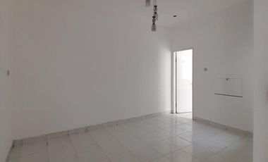 DISEWAKAN CEPAT RUMAH DI TAMAN KENCANA