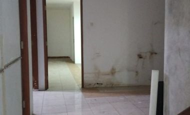 Di Sewa Ruko Gandeng Min Sewa 2 Tahun Hadap Jalan Raya di Plaza Kebon Jeruk Jakarta Barat