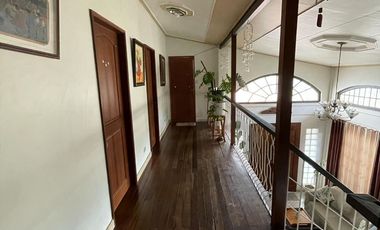 5-Bedroom House and Lot in Bakakeng, Baguio City