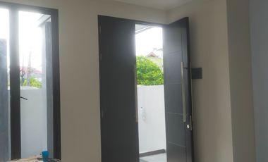 Rumah Baru Modern Siap Huni di Perumahan Sutorejo Prima Mulyorejo Surabaya Timur