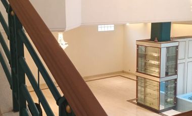 Dijual Rumah 2 lantai siap huni di Pulomas Barat