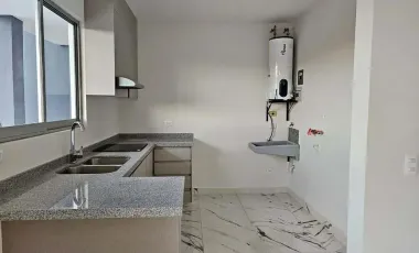 DEPARTAMENTO CON CENTRO COMERCIAL NORPONIENTE DE AGS