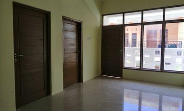 Rumah Dijual Utara Condongcatur 800Jt-an Nyaman Dekat Pakuwon Mall