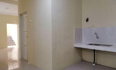 Rumah Dijual Utara Condongcatur 800Jt-an Nyaman Dekat Pakuwon Mall