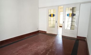 Disewakan Tanah dan Bangunan Ex. Kantor di Sayap Dago, Jl. Raden Patah Kota Bandung