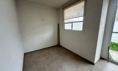 Casa en RENTA en fraccionamiento Villas San Fernando en Calimaya, Estado de México.