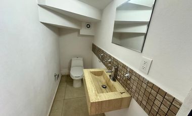 Casa en RENTA en fraccionamiento Villas San Fernando en Calimaya, Estado de México.