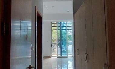 JARANG ADA! Sudirman Residence 245 sqm – Sewa 40 Jt / Jual 10 M