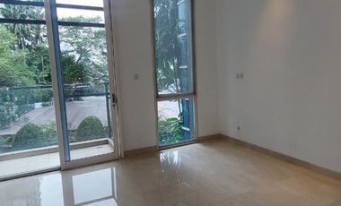 JARANG ADA! Sudirman Residence 245 sqm – Sewa 40 Jt / Jual 10 M