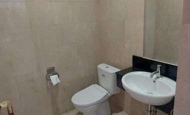 JARANG ADA! Sudirman Residence 245 sqm – Sewa 40 Jt / Jual 10 M