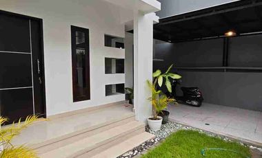 Rumah Bagus lokasi strategis dekat kerobokan dan Seminyak SHM IMB Lengkap