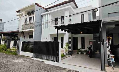 Rumah Bagus lokasi strategis dekat kerobokan dan Seminyak SHM IMB Lengkap