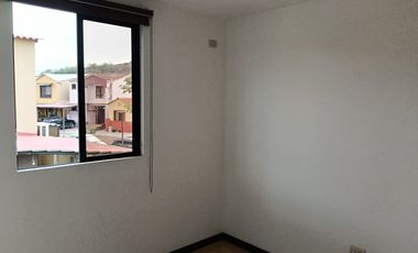 Casa de alquiler en la Urbanización Villa Club, 3 dormitorios.
