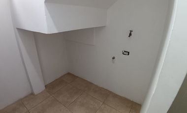 Casa de alquiler en la Urbanización Villa Club, 3 dormitorios.