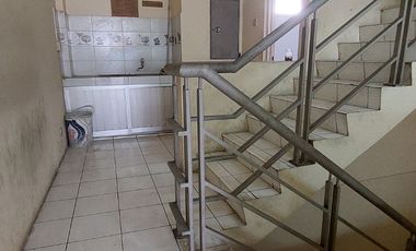 Dijual/Sewa Ruko Gandeng 3 Lantai Lokasi Bagus dan Strategis Di Season City