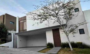 Casa en Renta en EL MOLINO