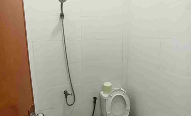 Rumah 3 Lantai Siap Huni Rapi Terawat di Tanjung Duren Semifurnished