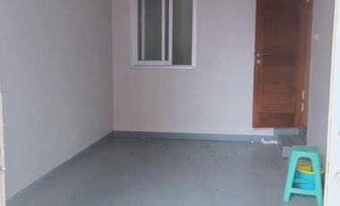 dijual rumah di  duri kepa,jakarta barat