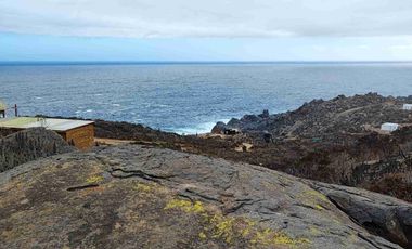 Vendo parcela frente al mar
